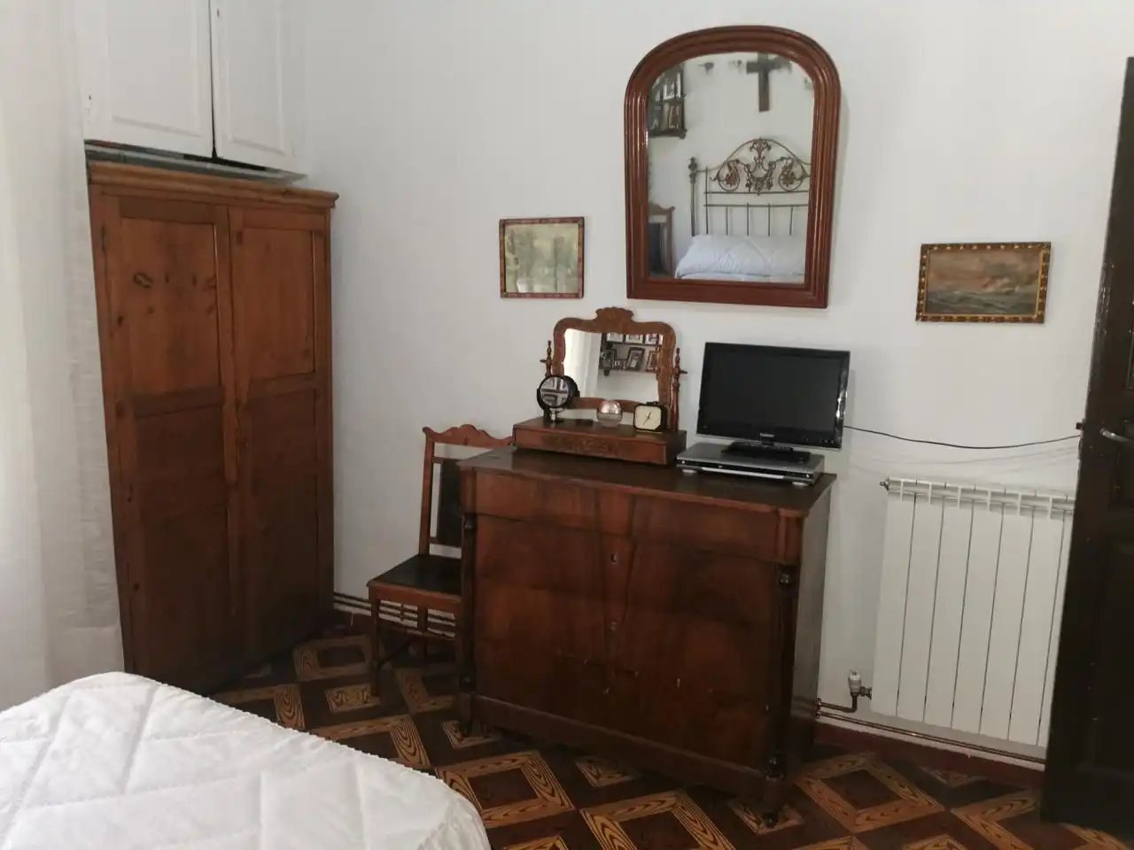 Habitación de Casa o chalet en venta en Milagro con Calefacción, Jardín privado y Trastero