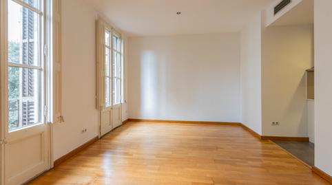 Photo 3 of Flat for sale in Carrer de Calàbria, Sant Antoni, Barcelona