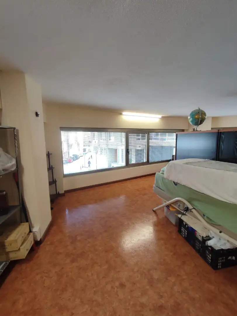 Habitación de Local de alquiler en A Coruña Capital  con Amueblado