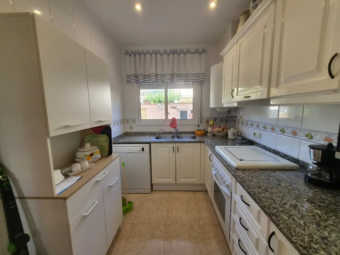 Maison mitoyenne avec terrasse à vendre à Roda de Berà, imagen 36
