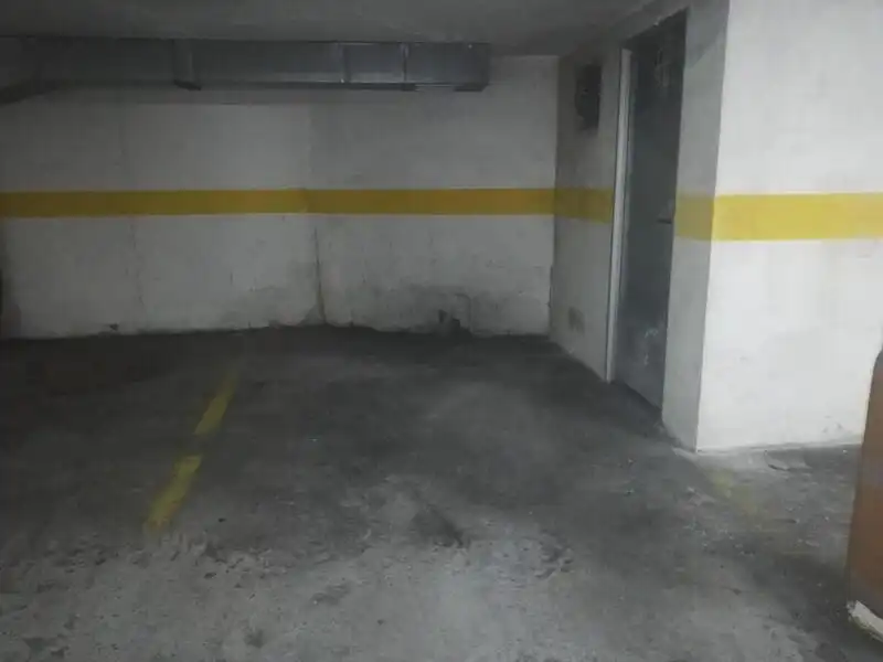 Parking de Garaje en venta en Boiro