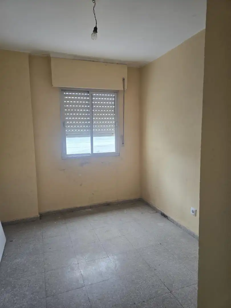 Schlafzimmer von Dachboden zum Verkauf in Algeciras