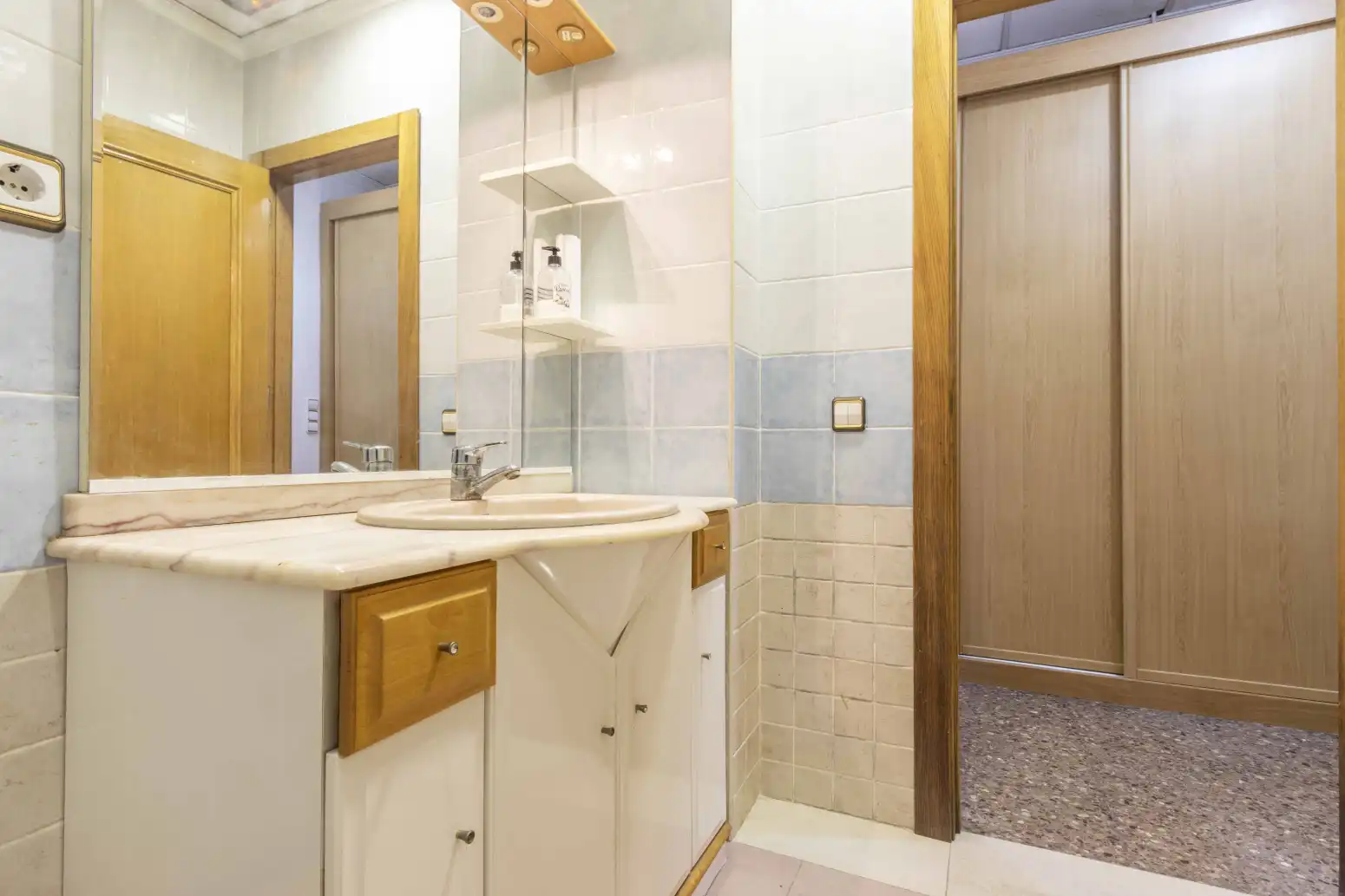 Baño de Local en venta en Tavernes Blanques