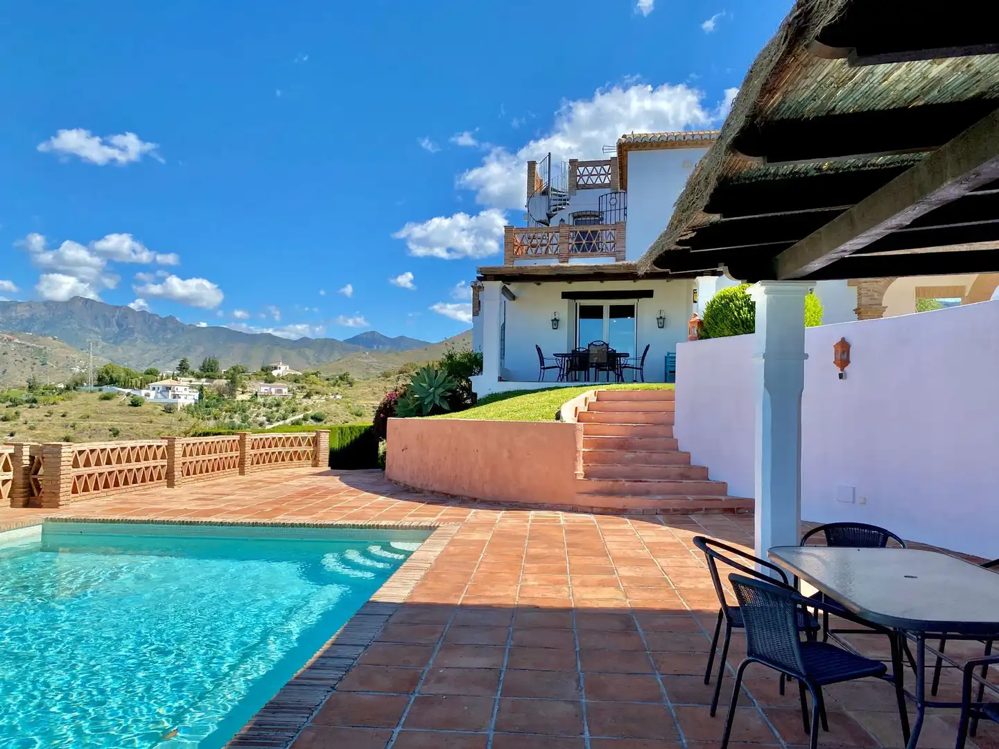 Casa amb piscina en venda a mezquita alta 1, imagen 2