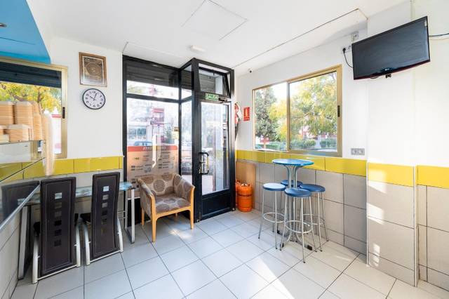 Local comercial en Venta en Camino de Alfacar, 35 en Cartuja