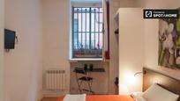 Bedroom of Flat to rent in  Madrid Capital  with Air Conditioner and Balcony