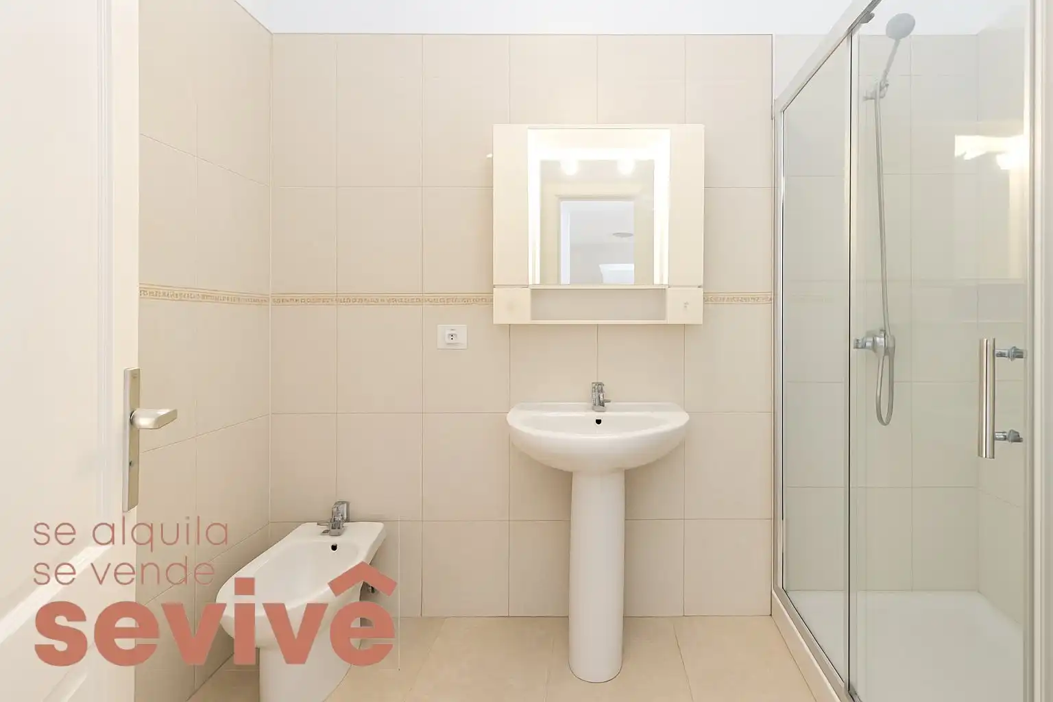 Bathroom of Flat for sale in Güímar  with Terrace, Swimming Pool and Furnished