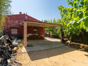Landhaus mit Garten zum Verkauf in Partida Servians 4