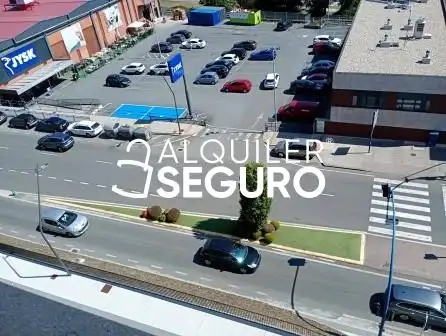 Parking de Piso de alquiler en Culleredo con Calefacción, Terraza y Trastero