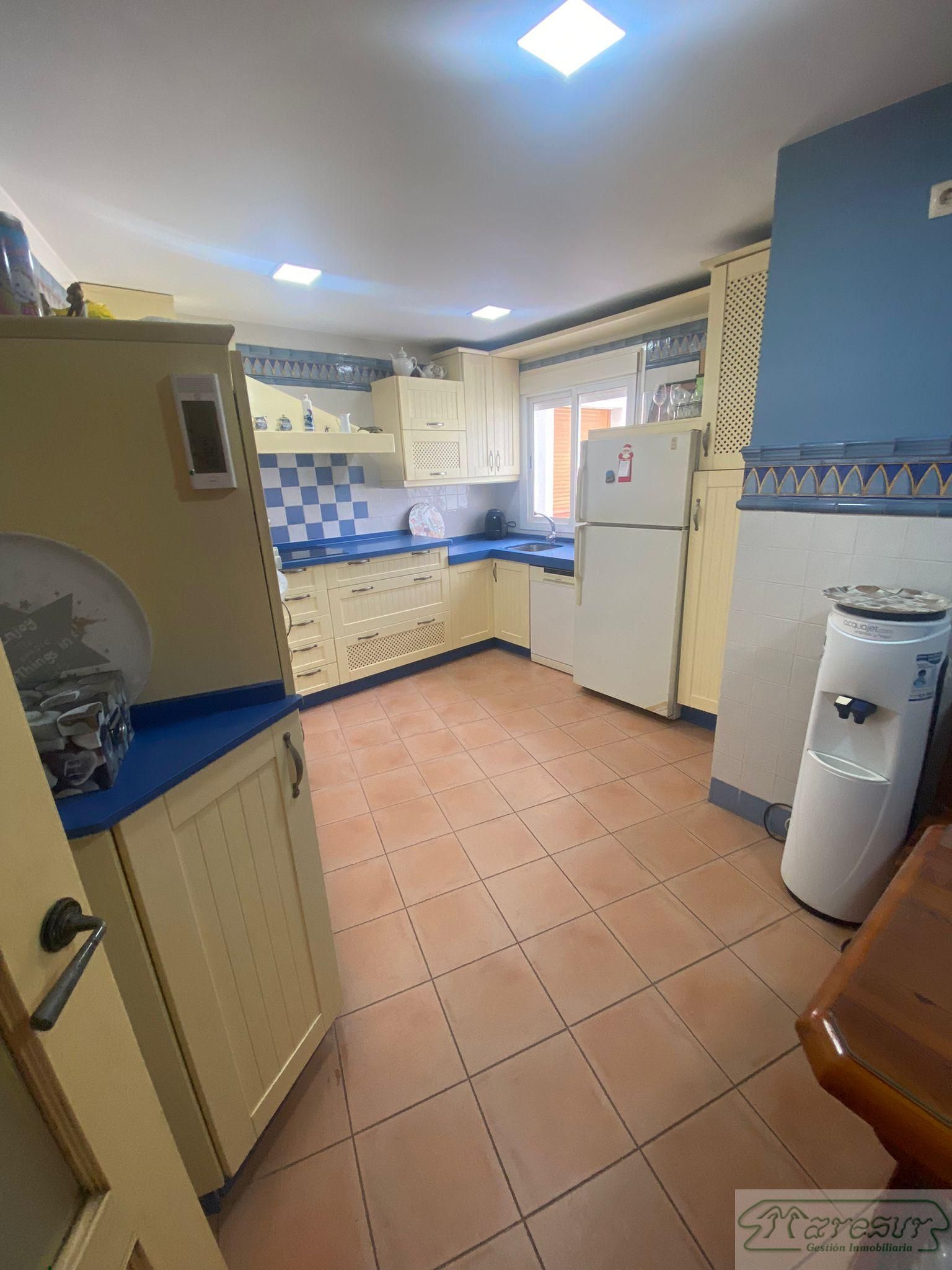 Cuina de Pis en venda en San Fernando amb Aire condicionat