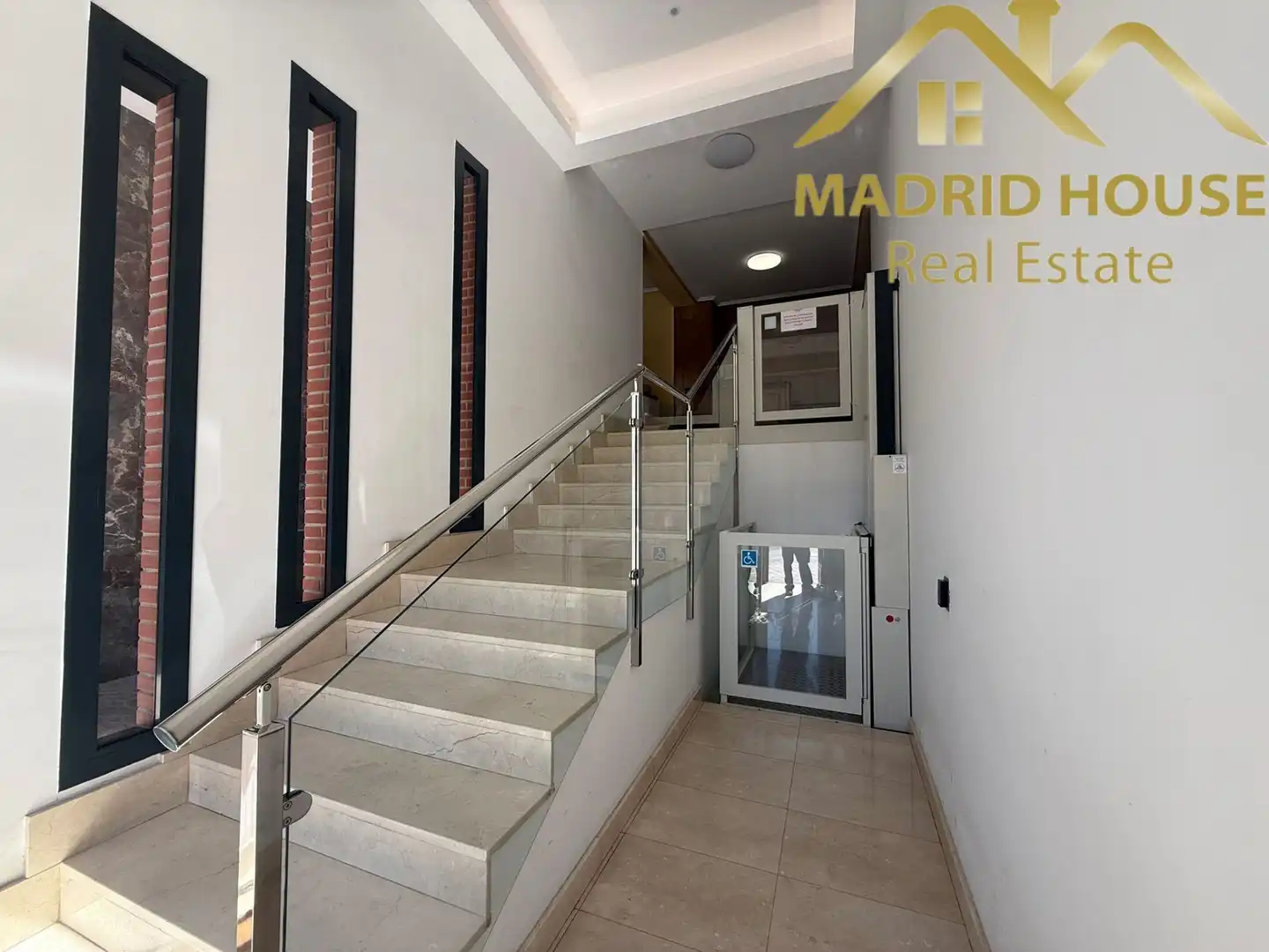 Wohnung zum Verkauf in Madrid mit Heizung und Terrasse