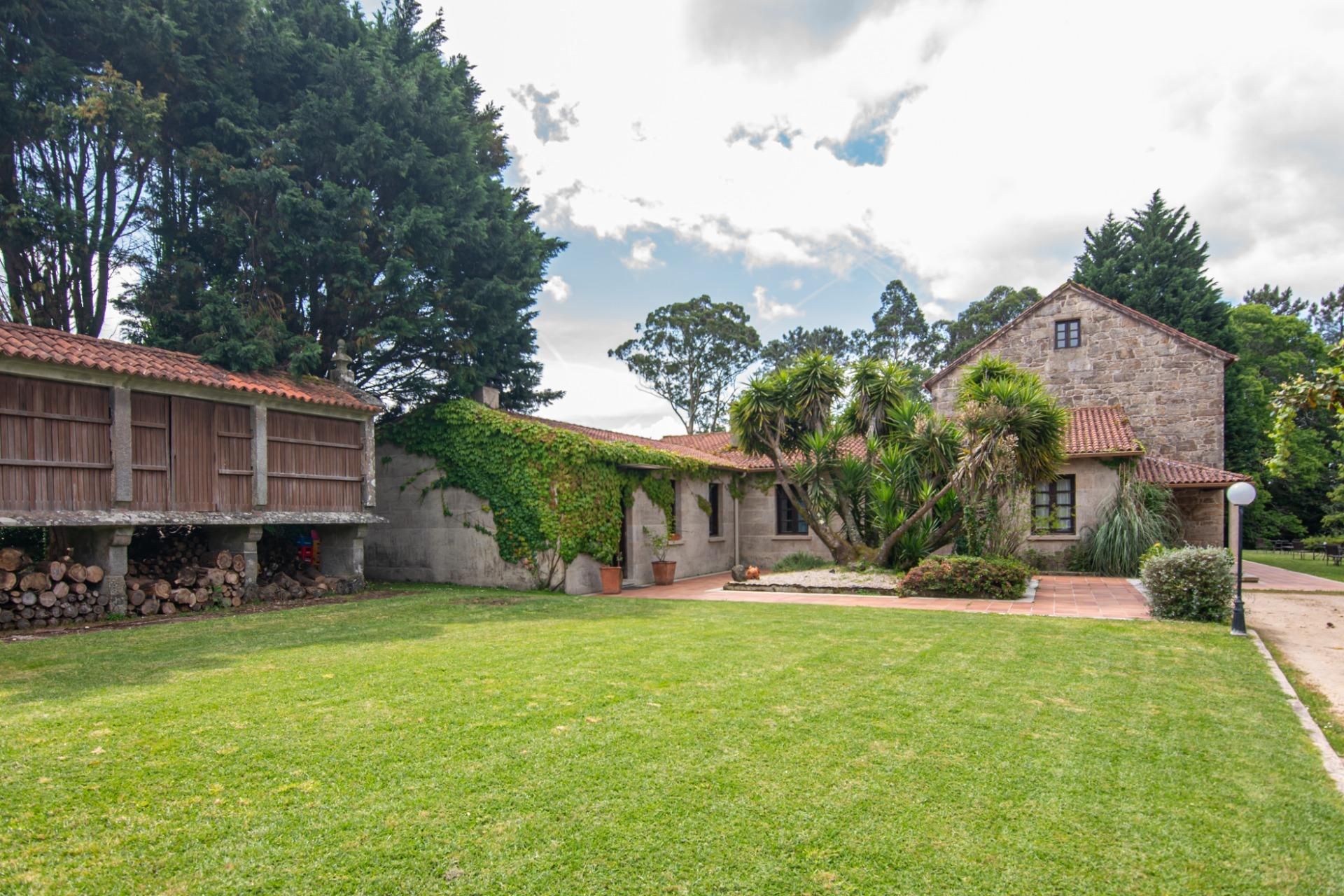 Garden of Country house for sale in Cuntis  with Heating, Private garden and Terrace