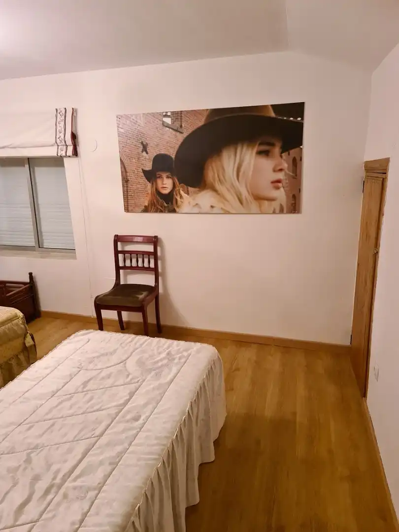 Dormitori de Casa o xalet en venda en Armenteros amb Moblat