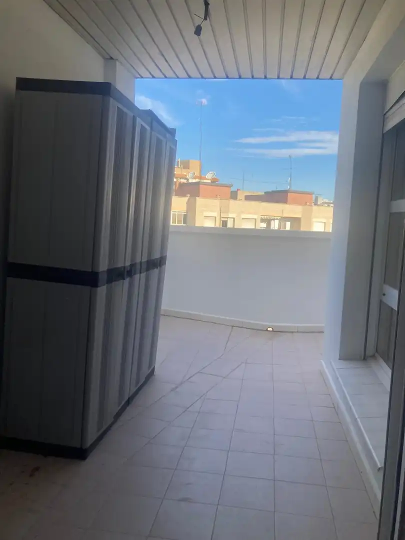 Balcony of Attic for rent in Zaragoza  with Air Conditioner, Heating and Parquet flooring