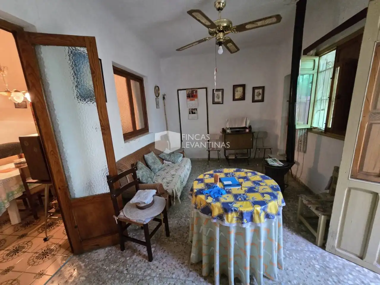 Houses for sale in San Vicente del Raspeig / Sant Vicent del Raspeig  with Private garden, Terrace and Furnished