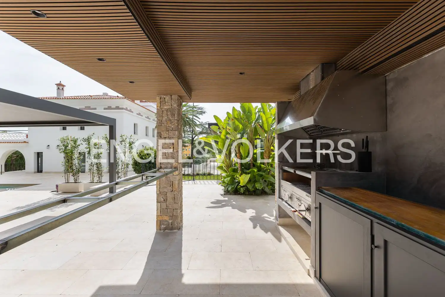 Terrace of Houses for rent in Campolivar