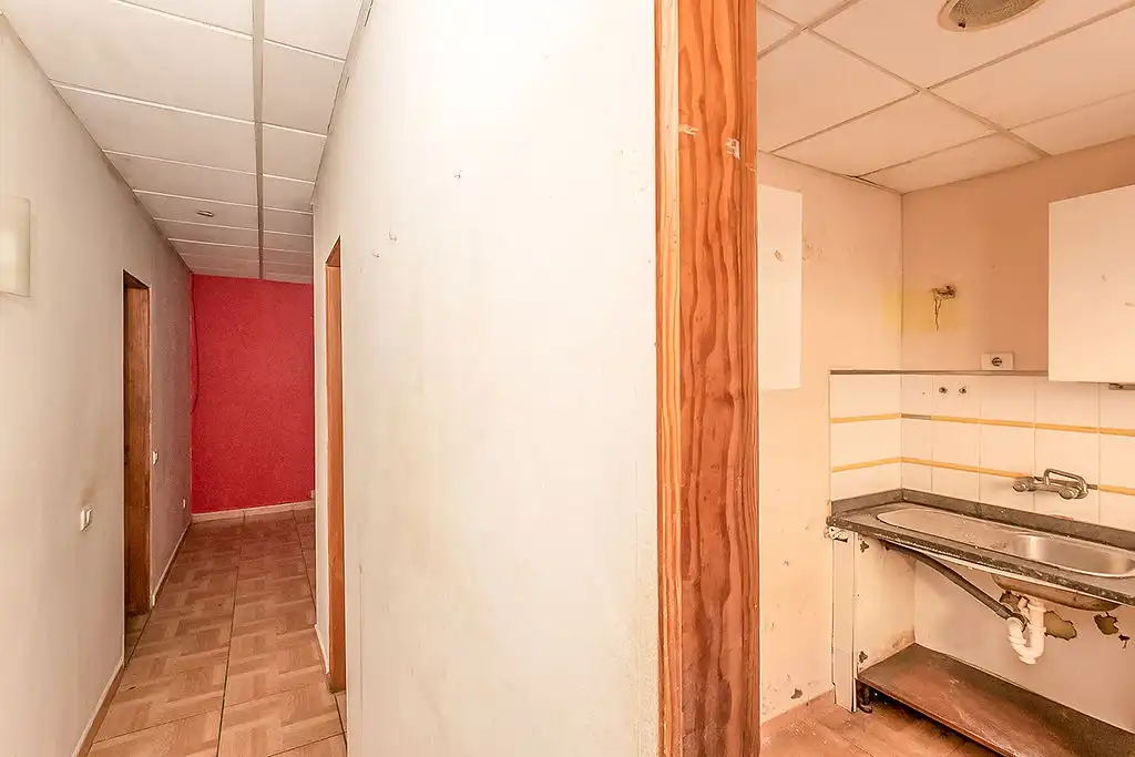 Piso en venta en C/ Gregorio Gutierrez, Miller