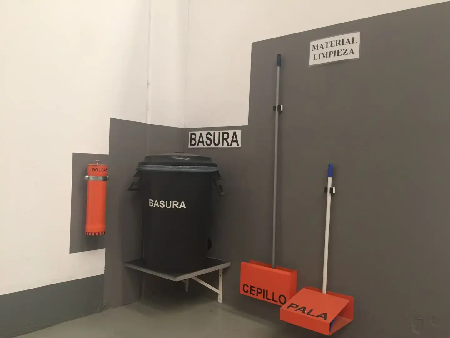 Fabrikhallen zur Miete in Candelaria