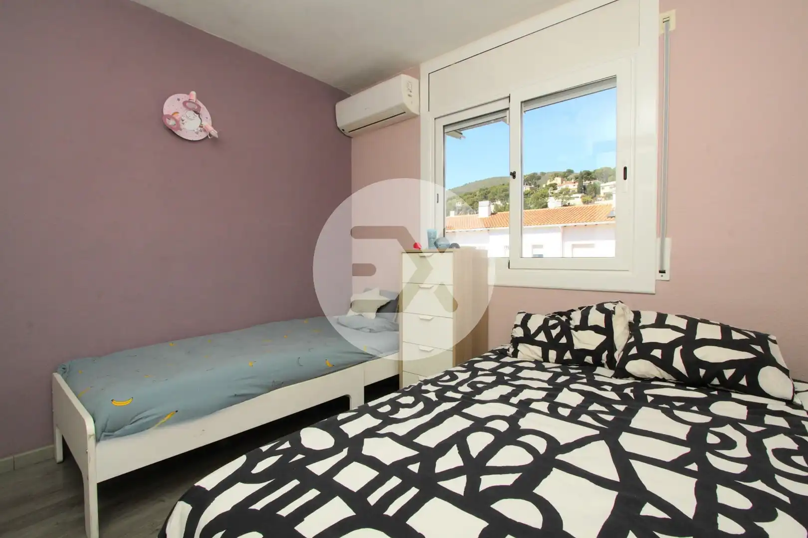 Schlafzimmer von Einfamilien-Reihenhaus zum Verkauf in Castelldefels mit Klimaanlage, Heizung und Privatgarten