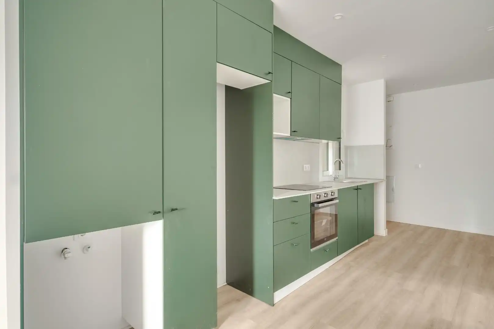 Flat with terrace for sale in Plaza Nogalera