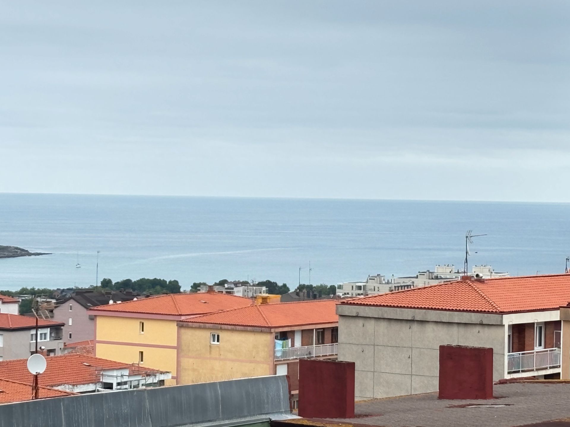 Vista exterior de Pis en venda en Santander amb Calefacció, Parquet i Moblat