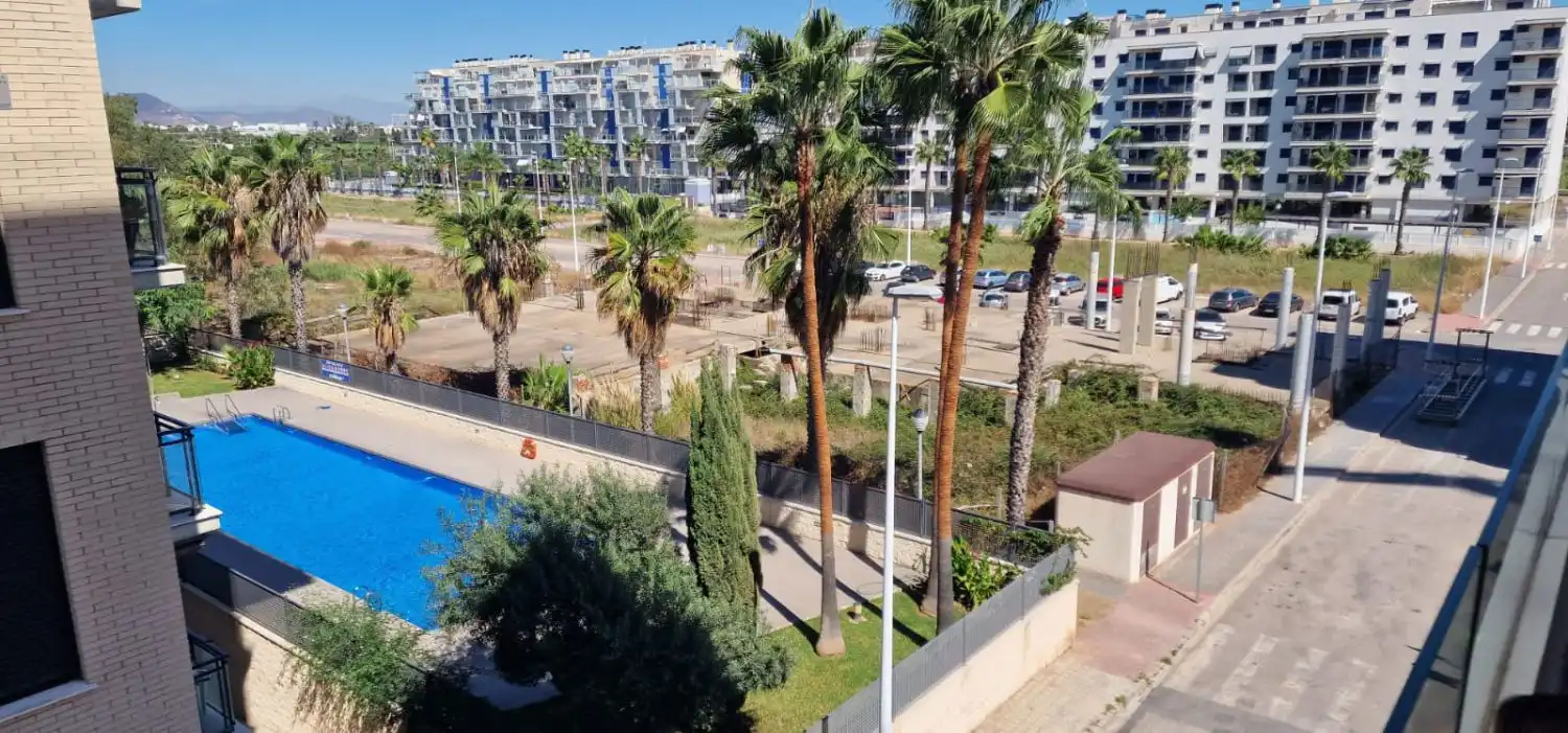 Piscina de Apartamento de alquiler en Moncofa con Aire acondicionado, Terraza y Trastero