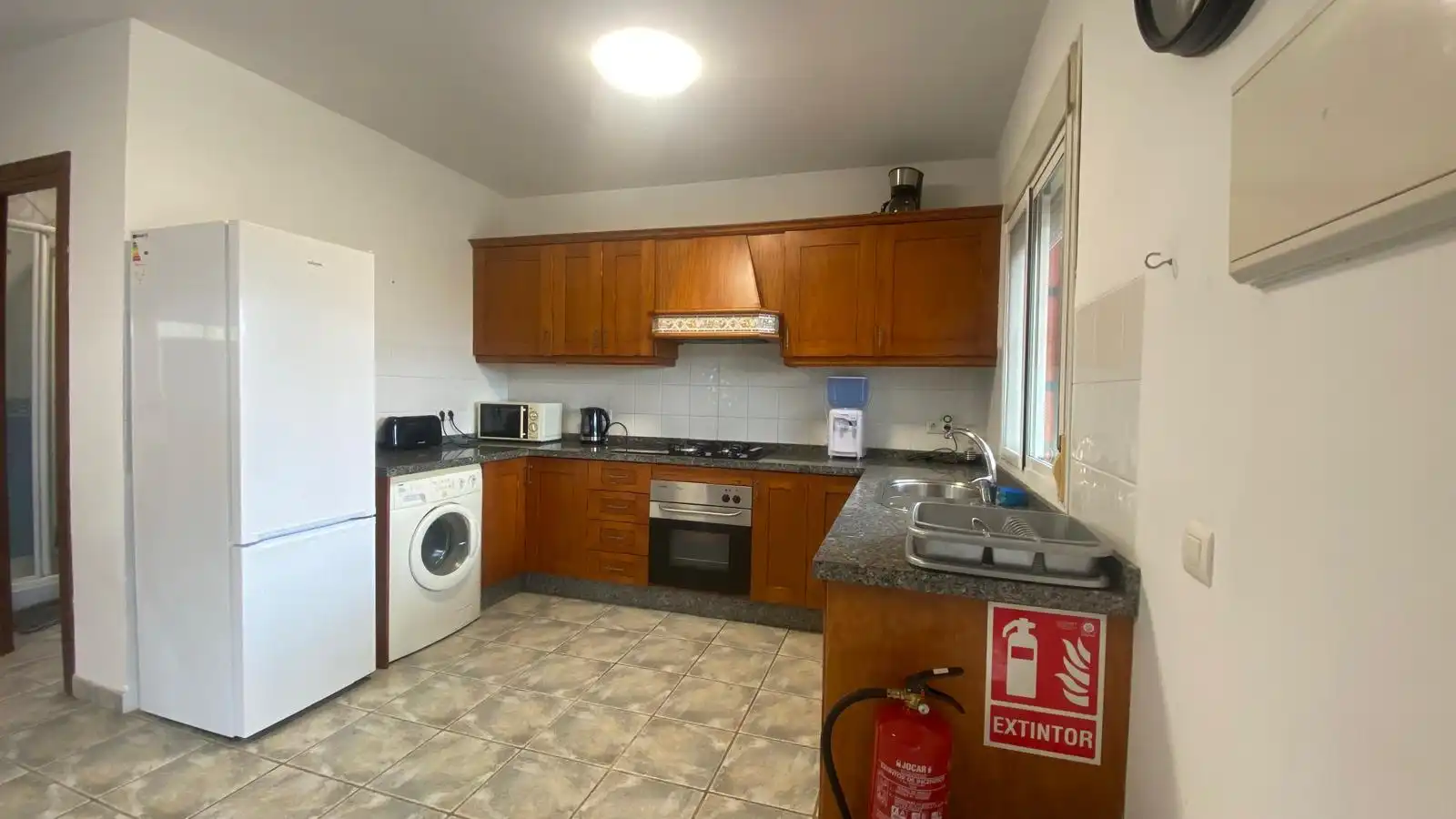 Küche von Haus oder Chalet zum Verkauf in Coín mit Klimaanlage, Privatgarten und Terrasse