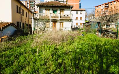 Casa o xalet en venda en Valle de Trápaga-Trapagaran amb Terrassa i Balcó
