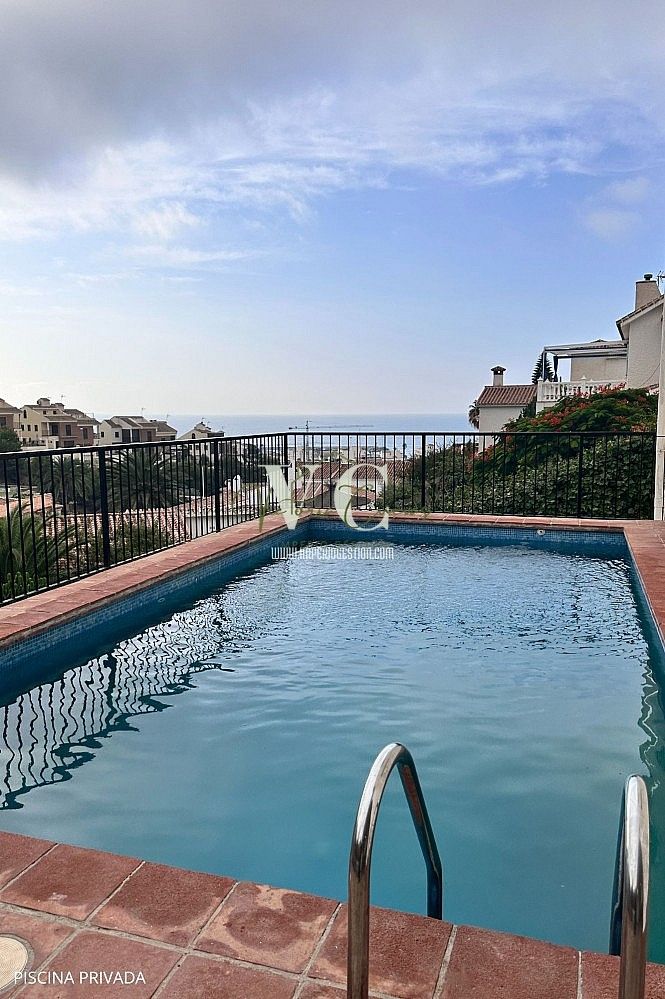 Piscina de Casa o xalet en venda en Vélez-Málaga amb Aire condicionat, Calefacció i Terrassa