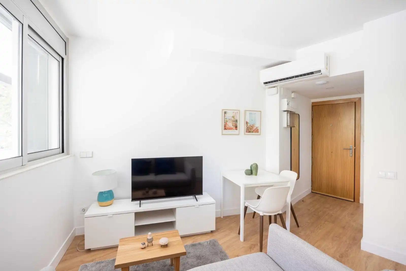Sala d'estar de Pis de lloguer en Barcelona amb Aire condicionat, Calefacció i Parquet