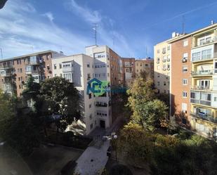 Vista exterior de Pis en venda en  Madrid Capital amb Aire condicionat, Calefacció i Parquet