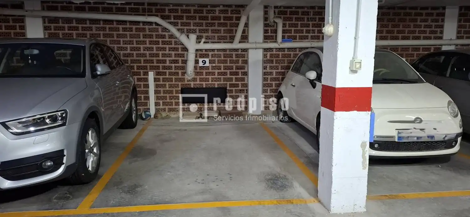 Parking of Garage for rent in Murcia