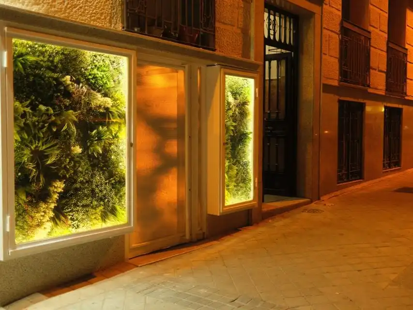 Jardí de Local en venda en Madrid amb Calefacció i Terrassa