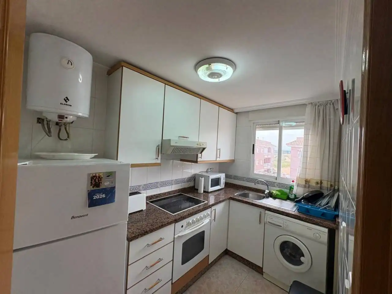 Cocina de Piso en venta en Santa Pola con Terraza y Piscina comunitaria