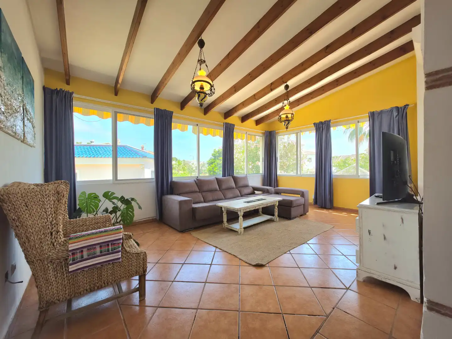 Living room of Houses for sale in El Campello  with Air Conditioner, Heating and Private garden