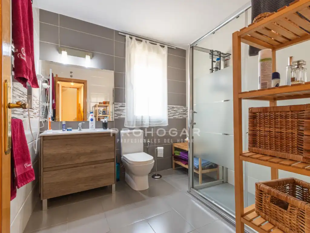 Bathroom of Detached homes for sale in Colmenar Viejo  with Furnished