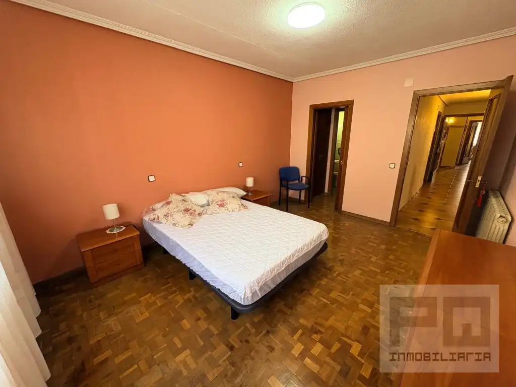 Bedroom of Flat for rent in Las Navas del Marqués 