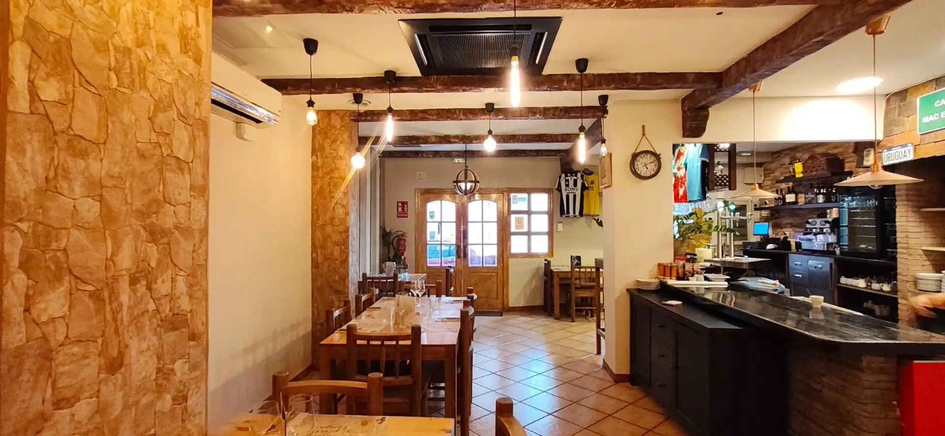 Local de alquiler en Valencia con Aire acondicionado y Amueblado