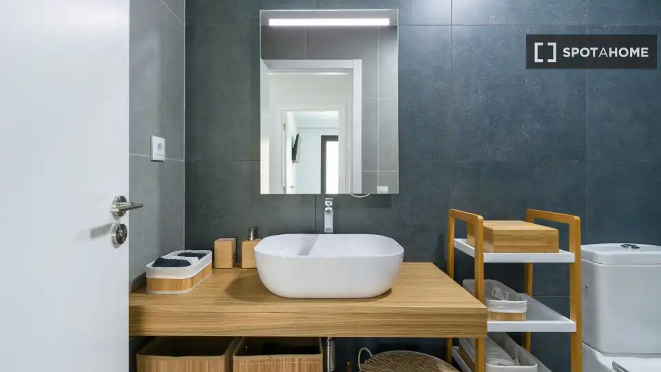 Badezimmer von Wohnungen zur untervermieten in Mogán mit Klimaanlage, Heizung und Terrasse