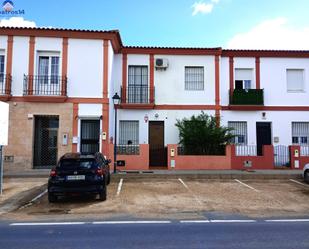 Exterior view of Single-family semi-detached for sale in Villablanca  with Air Conditioner, Terrace and Balcony