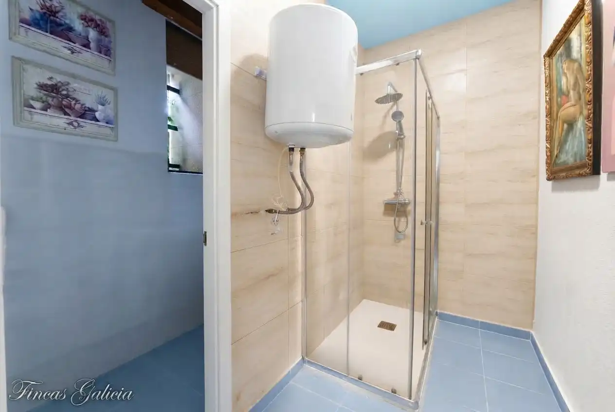 Bathroom of Flat for sale in Verín  with Furnished