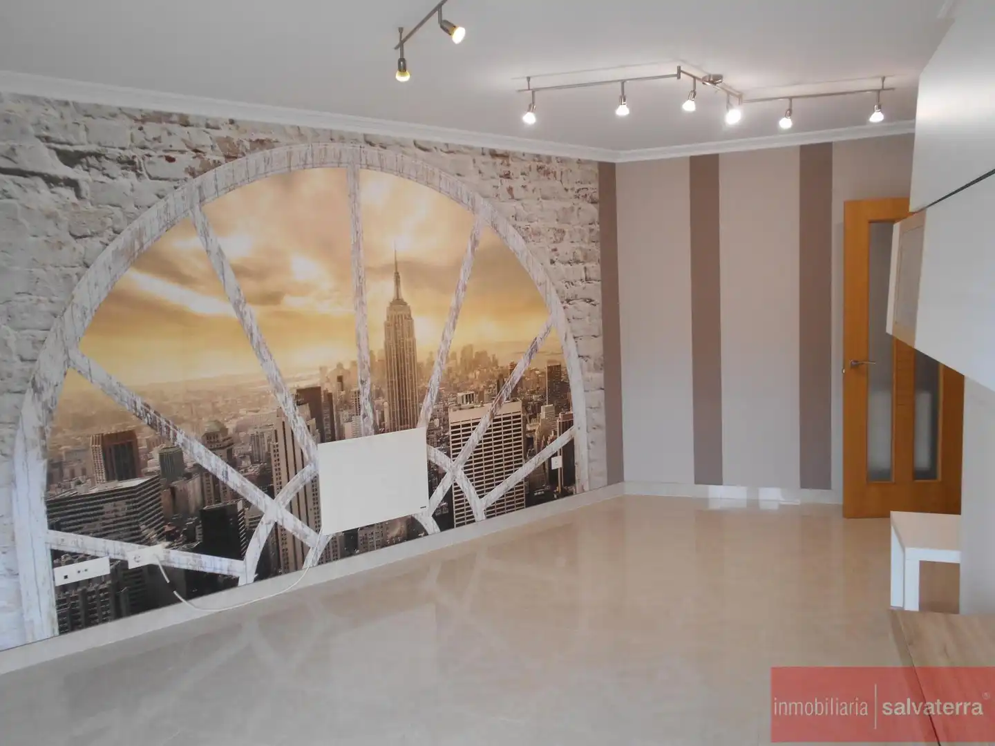 Flat with lift for sale in Salvaterra de Miño, imagen 2