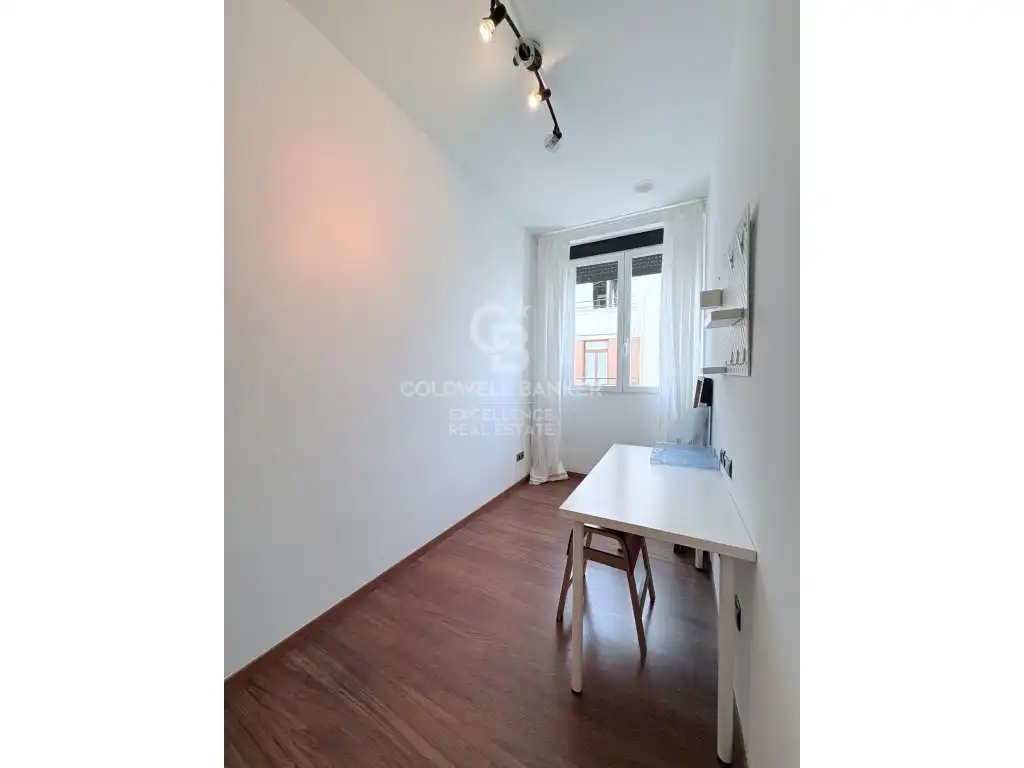 Habitación de Piso de alquiler en Valencia con Aire acondicionado, Amueblado y Horno