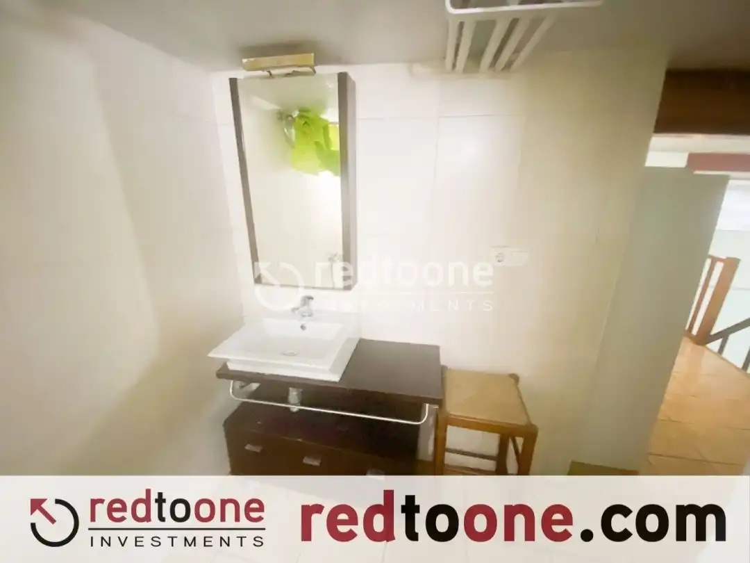 Badezimmer von Garage zum Verkauf in Alicante / Alacant