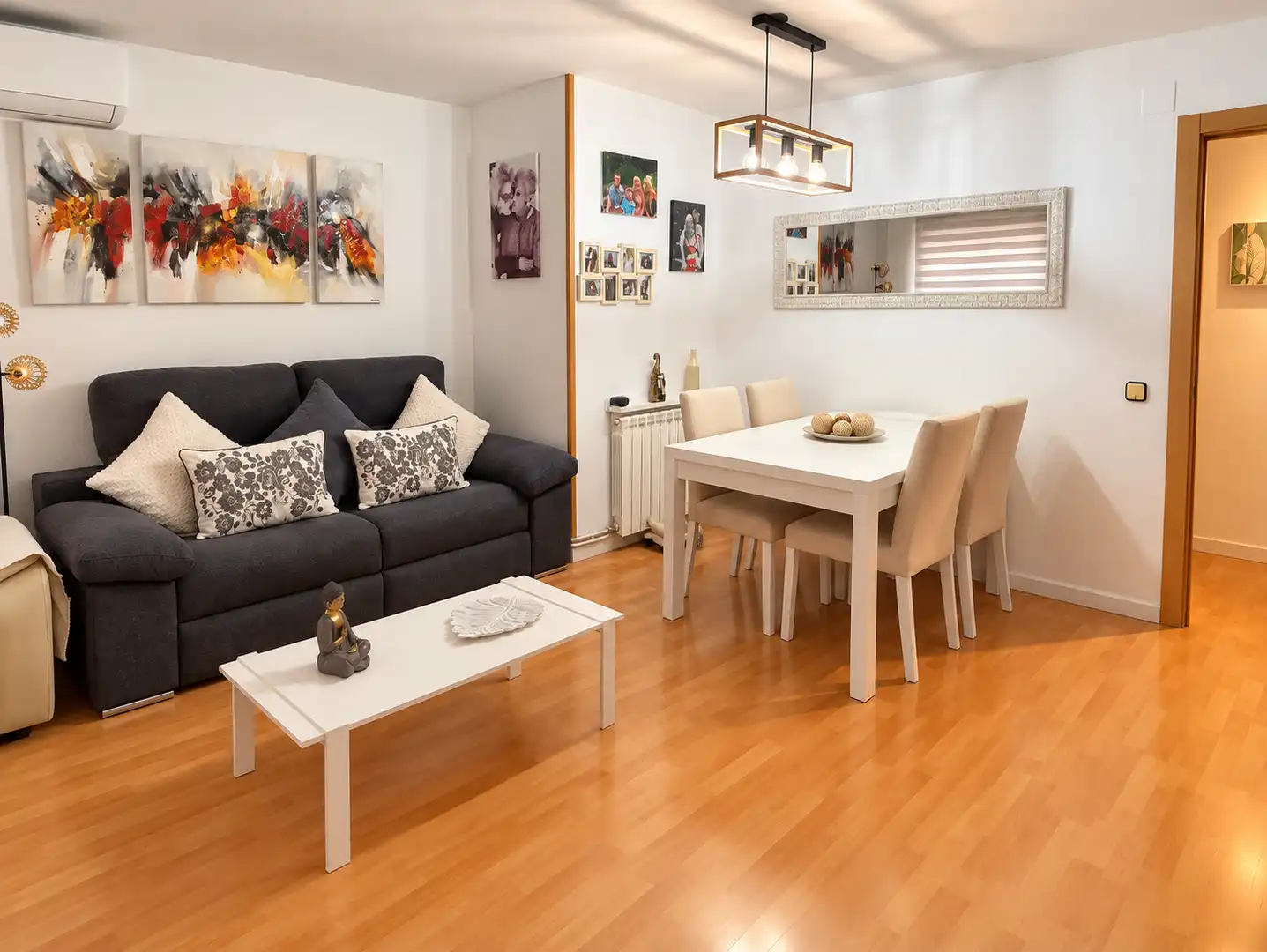 Sala de estar de Piso en venta en Can Pantiquet