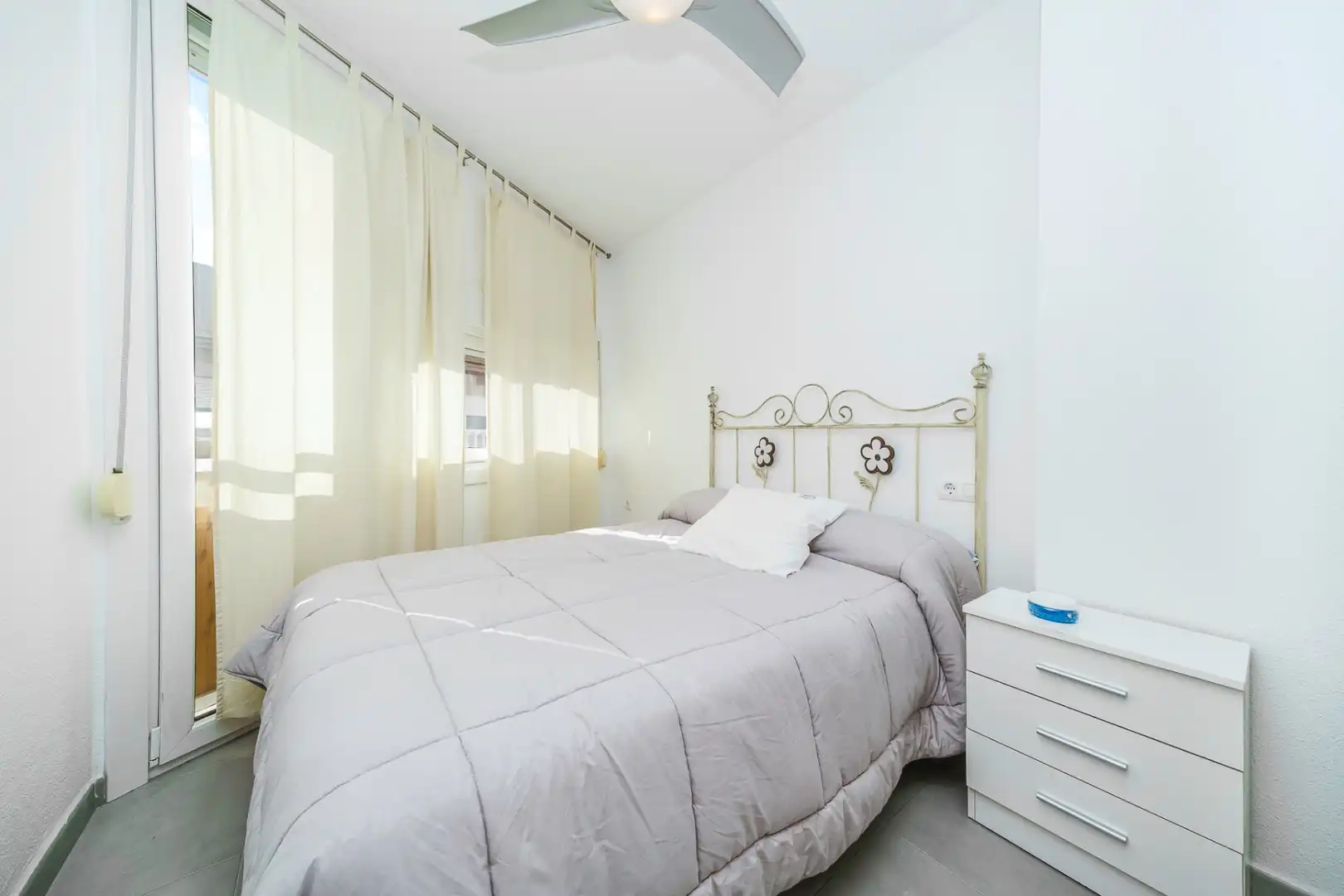 Habitación de Apartamento en venta en San Javier con Aire acondicionado