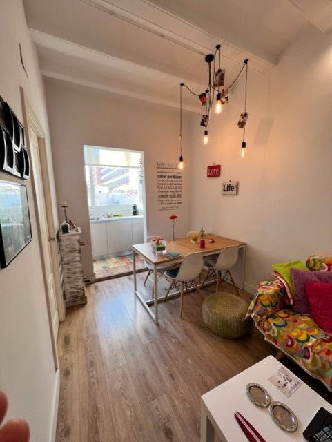 Dining room of Flat to rent in  Barcelona Capital  with Air Conditioner, Heating and Parquet flooring
