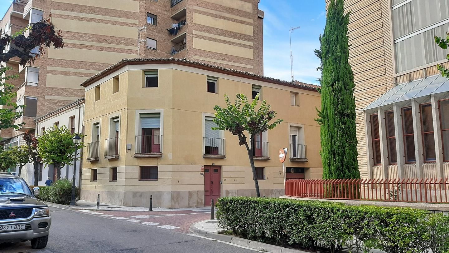 Exterior view of House or chalet for sale in Tudela  with Heating, Storage room and Balcony