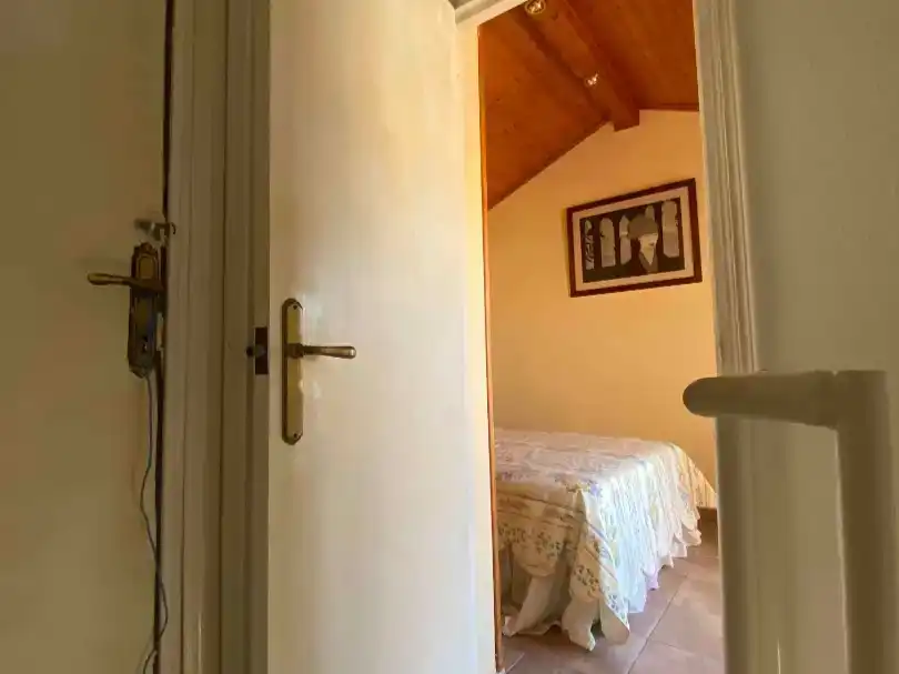 Dormitori de Pis en venda en Torrevieja amb Aire condicionat i Balcó