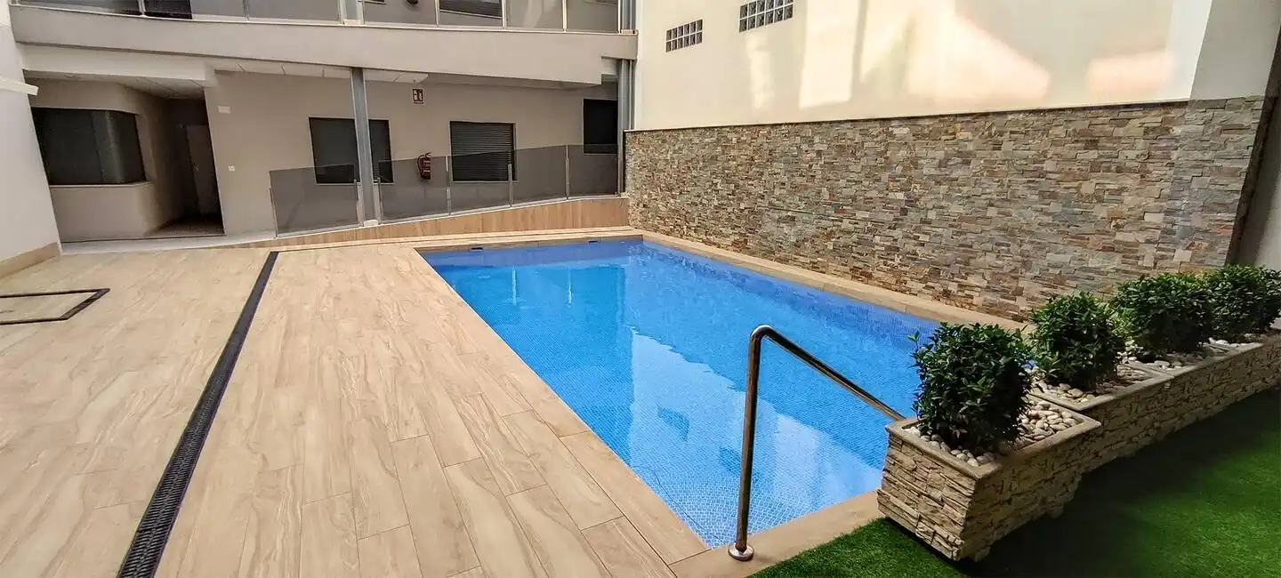 Apartament amb piscina en venda a Centro